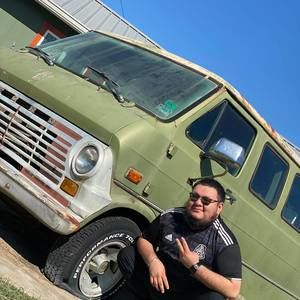 Meet your Posher, Angel